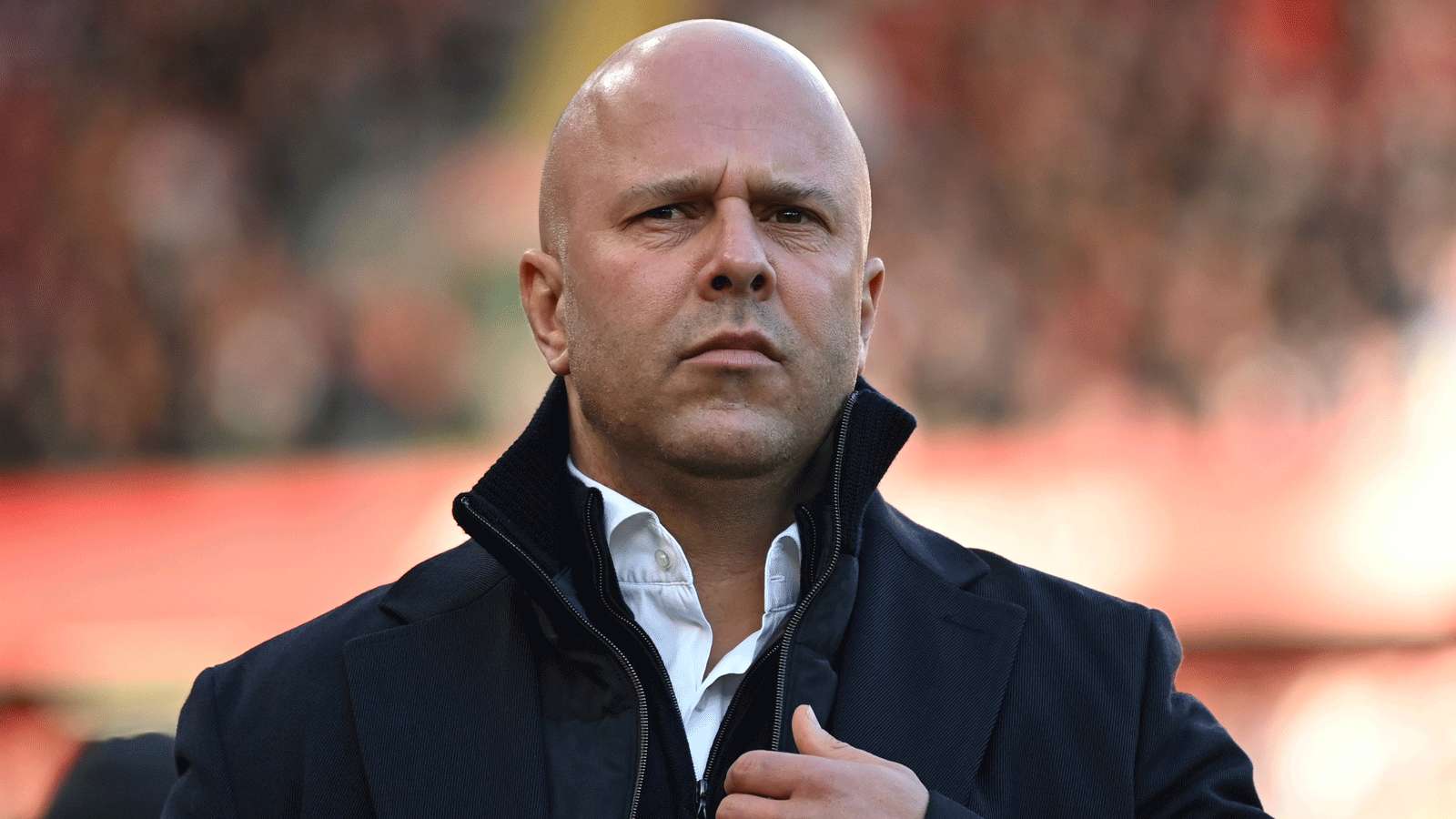 与员工保持 与员工保持